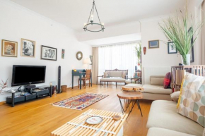 Splendid Flat near Istanbul Toy Museum in Goztepe